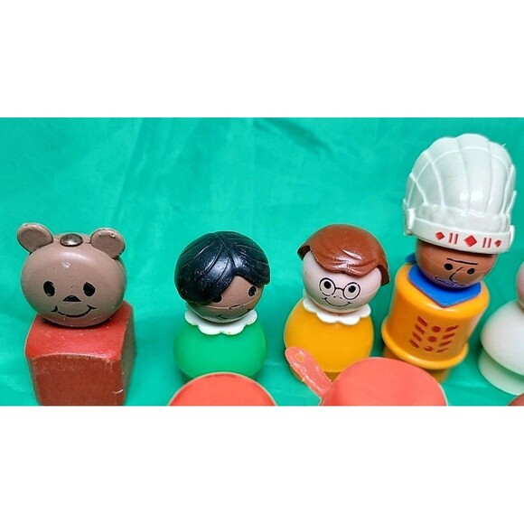 Vintage Fisher Price Little People Mix Figures LOT of 18 Some RARE 60s & 70s - Picture 6 of 11